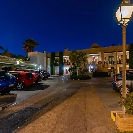 Hotel Arruzafa 2*