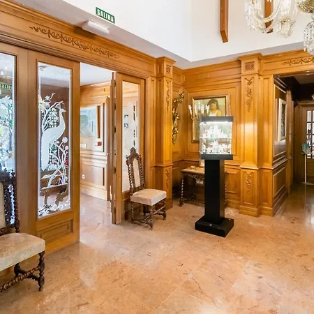 Отель Arruzafa 2*